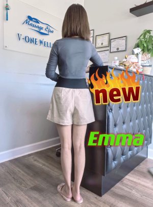 Emma.jpg