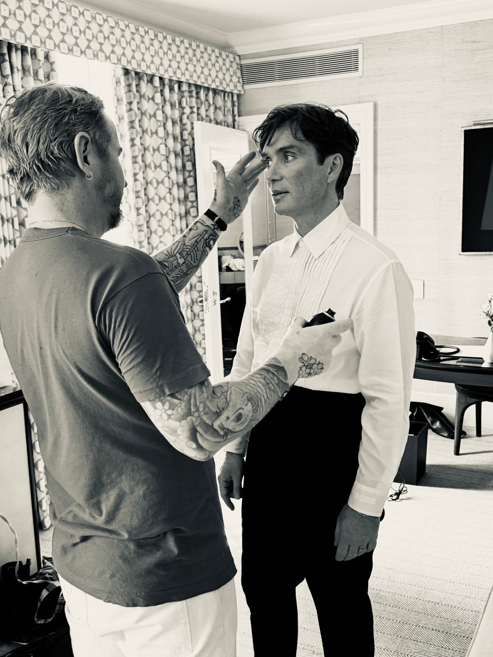 Cillian Murphy's PreOscars Grooming Routine Included a Lymphatic Drainage Massage